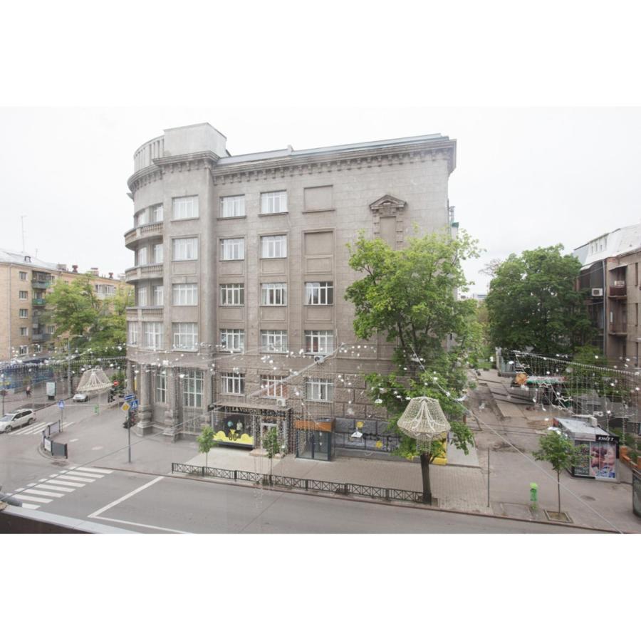 Apartments On Skovoroda Street Kharkiv Extérieur photo